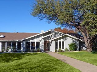 7107 Lakehurst Ave, Dallas, TX 75230