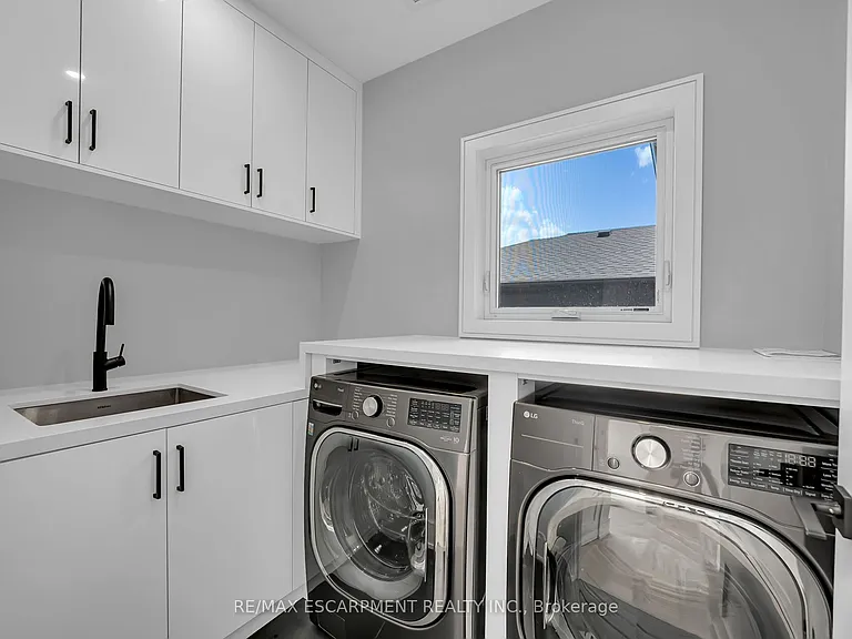 221 Morden Rd E — Photo 38