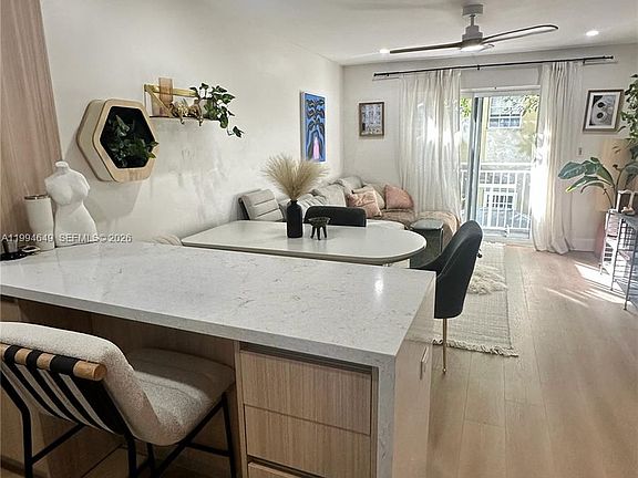 5th image of 1519 Drexel Ave APT 200