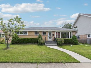 9333 Kildare Ave, Skokie, IL 60076