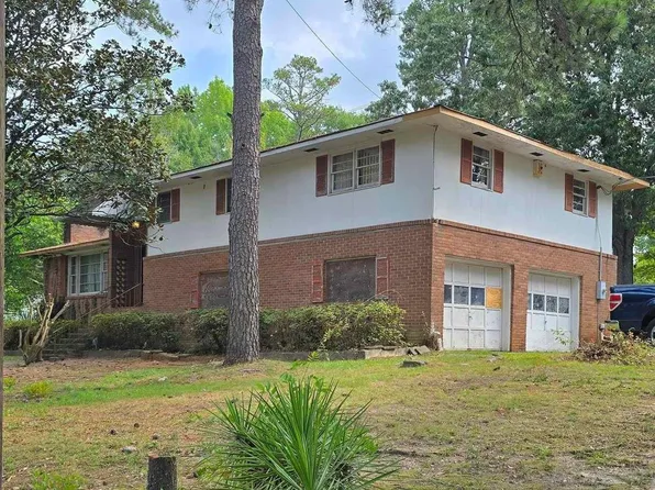 3800 Wellesley Dr, Columbia, SC 29203