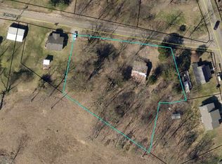 795 E Maple St, Scottsville, KY 42164