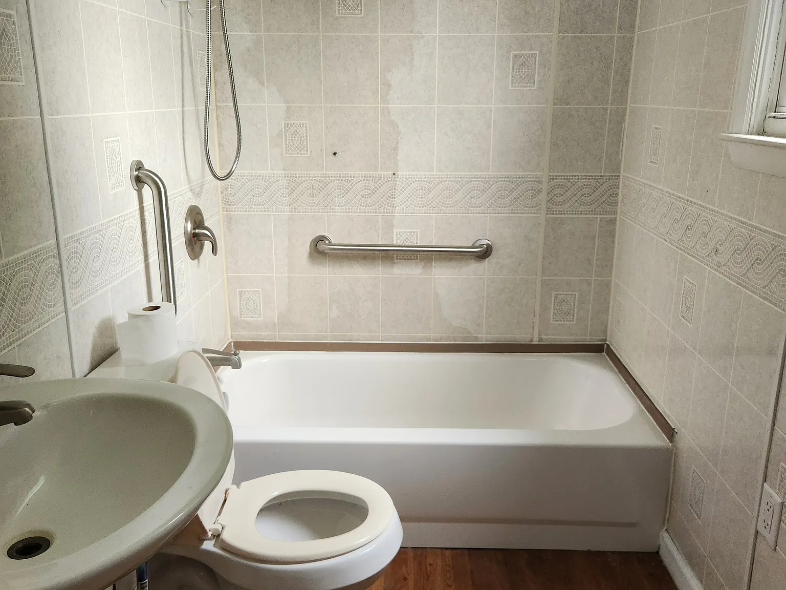 1 bed, $800 — Photo 4