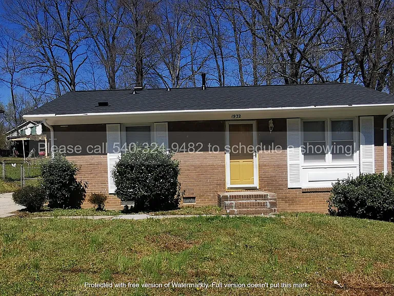 1932 Holly St — Photo 1