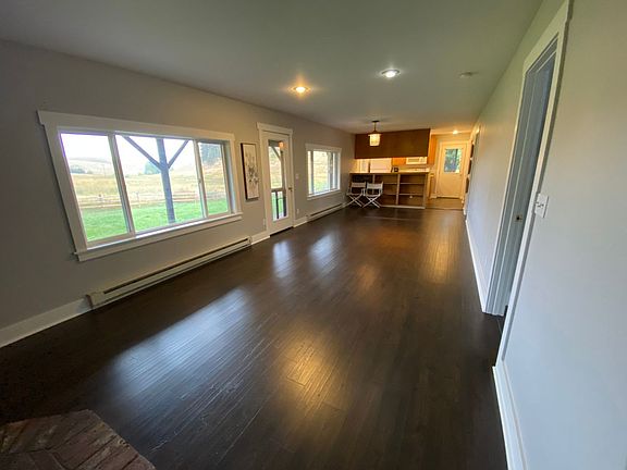 3rd image of 156 Poechmann Rd
