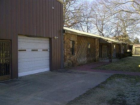 1st image of 4608 Gateway Dr
