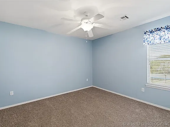 745 W Helena St #1 — Photo 15