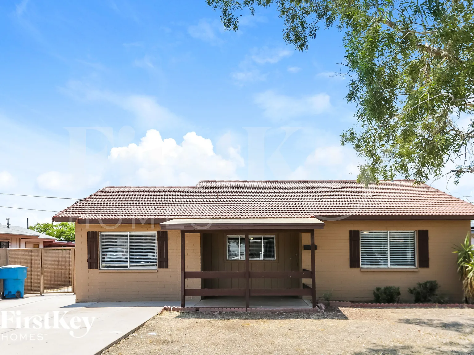 3 bed, 2.0 bath, 1953 sqft, $2,155 — Photo 1
