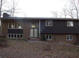 2100 Stanley Rd, Greensboro, NC 27407