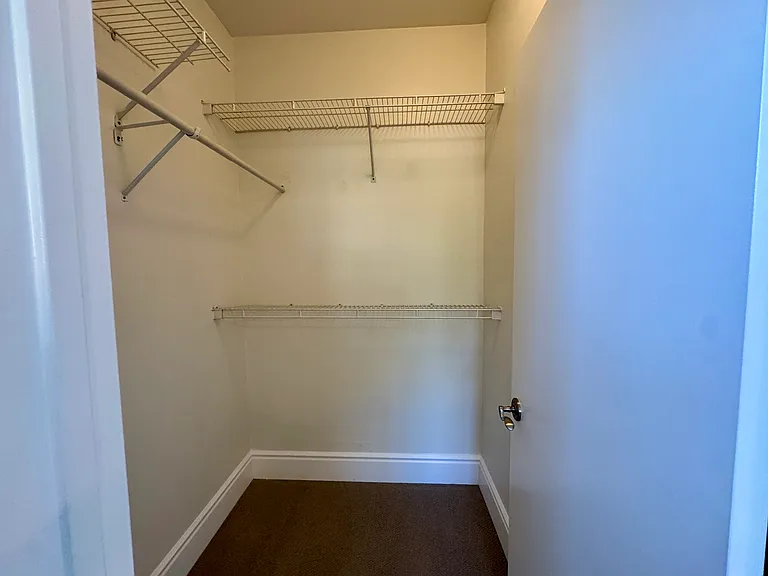 26 Sagebrush — Photo 13