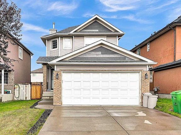 2nd image of 165 S Saddlefield Pl NE