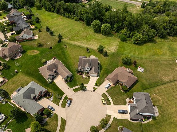 2nd image of 21832 Preserve Ct