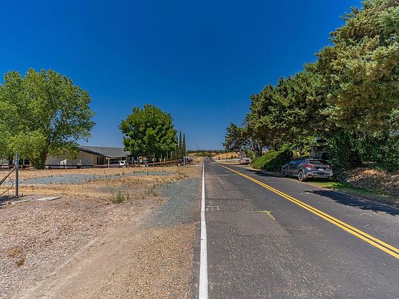5th image of 4475 Cheyenne Dr
