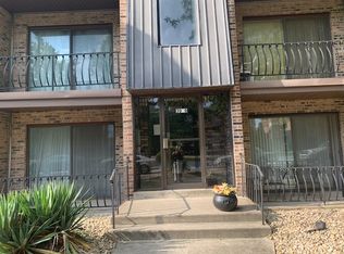 3010 Bernice Rd APT 103, Lansing, IL 60438