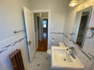 1706 N Narragansett Ave #205, Chicago, IL 60639