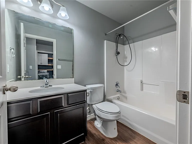 7433 Kolda Dr — Photo 20