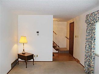 5th image of 4912 Brittany Ct W