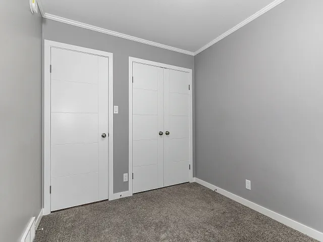 107 Thode Ave — Photo 26