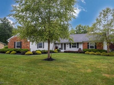 8064 Thornhurst Dr, North Royalton, OH, 44133