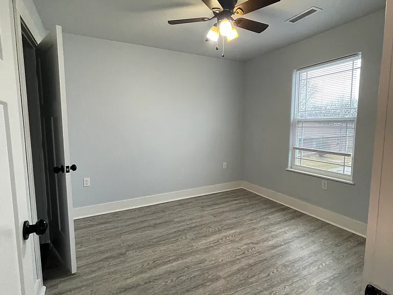 218 S Mock St #3 — Photo 12