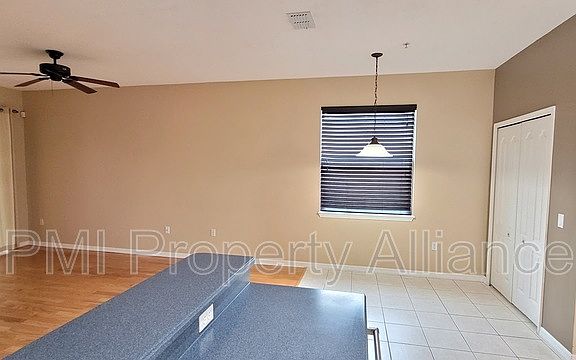 3rd image of 10521 Eastpark Woods Dr