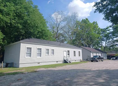 302 Jones Ave #D Photo 1