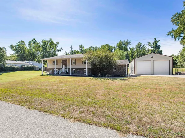 619 Forest Park Dr, Newburgh, IN 47630