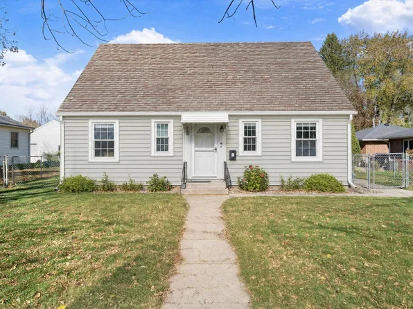 702 7th Ave SW, Austin, MN 55912