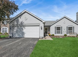 811 Tiffany Farms Rd, Antioch, IL 60002