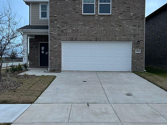 3rd image of 2119 Revere Dr