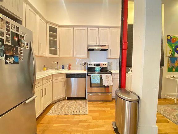 3rd image of 25 Jay St APT 403