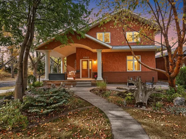 9302 93rd St NW, Edmonton, AB T6C 3T8