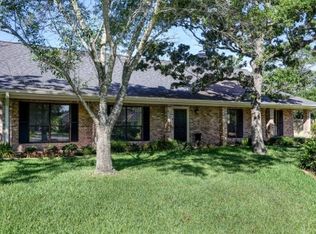 2804 Cimarron Ct, College Station, TX 77845