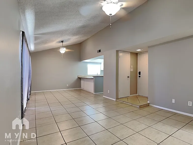 1864 E Kirkland Ln — Photo 7