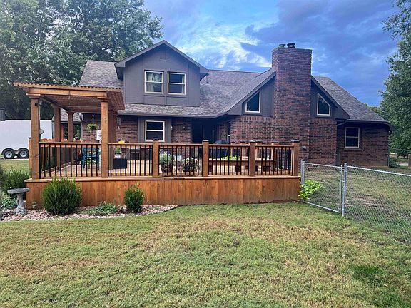 5th image of 2324 Estates Dr