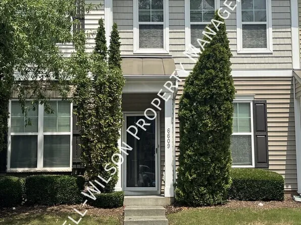 6609 Clarksburg Pl, Raleigh, NC 27616