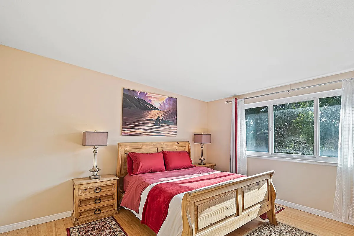 4 bed, 1880 sqft, $7,800 — Photo 4