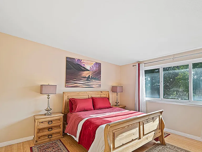 1875 Parkcrest Dr — Photo 4