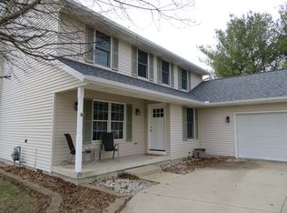 3507 Royal Oak Ct, Champaign, IL