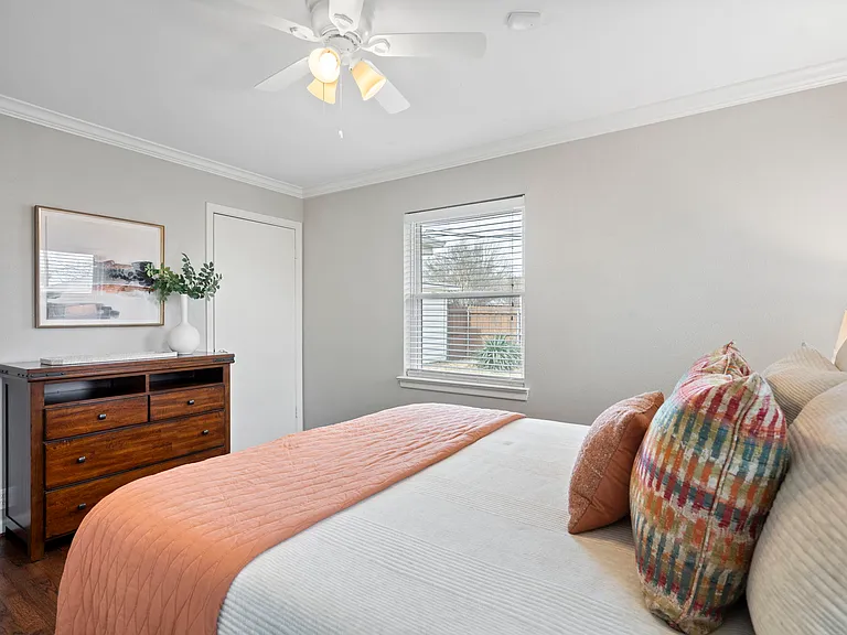 10615 Larchfield Ln — Photo 28