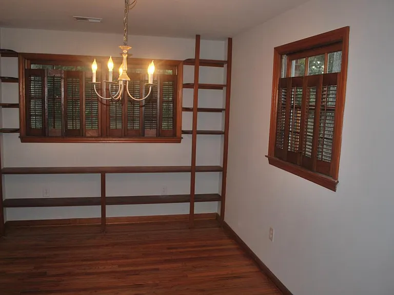 467 Wade Hampton Dr — Photo 7
