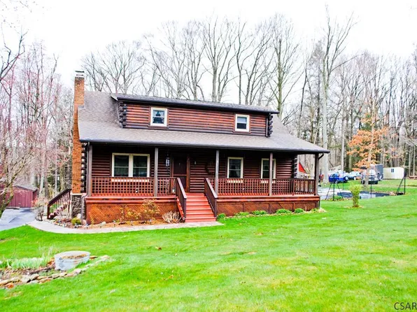 605 Griffith Rd, Seward, PA 15954