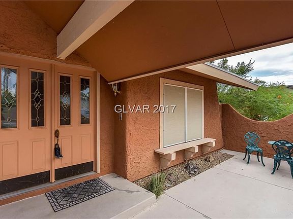 2nd image of 5464 La Palomas Ct