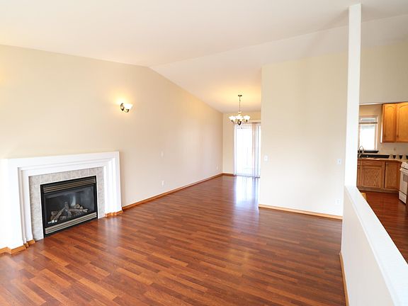 3rd image of 8323 12th St NE #Split
