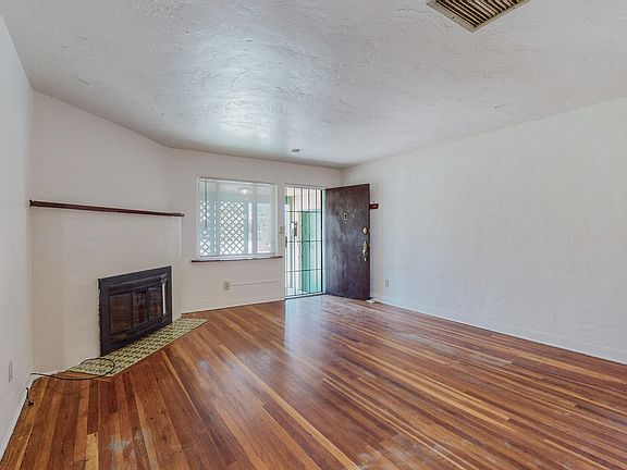 5th image of 1130 Vassar Dr NE