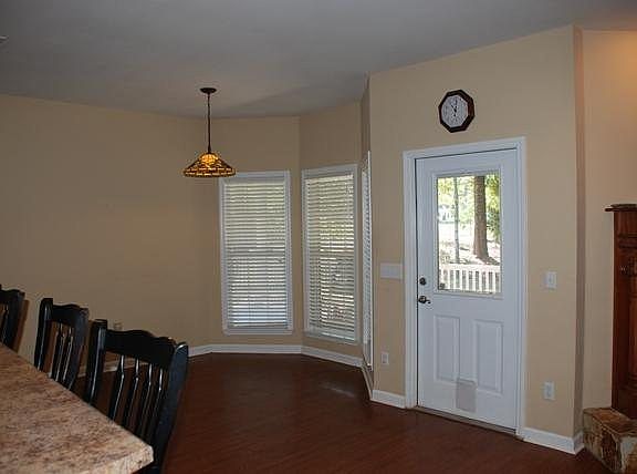 5th image of 312 Bellwood Trl