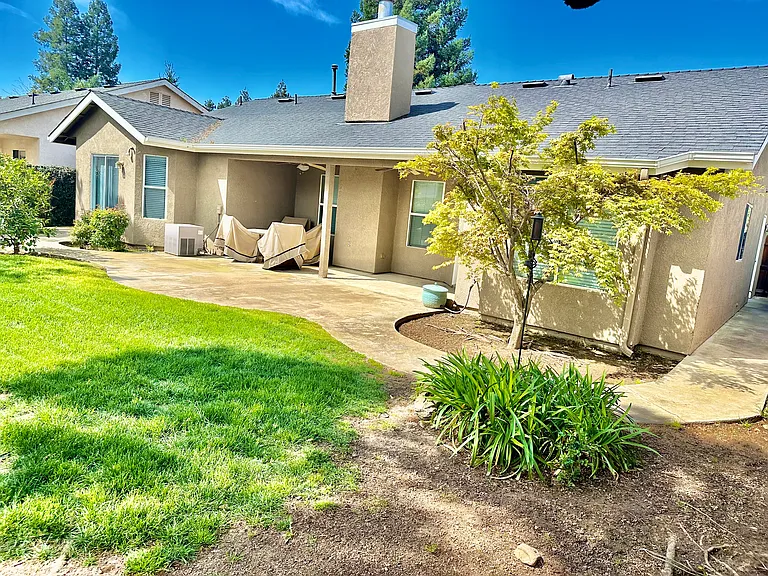 5811 W Fremont Ave — Photo 26