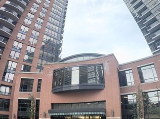 33 Sheppard Ave E #2507, Toronto, ON M2N7K1