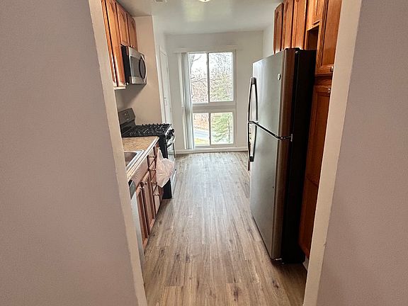 4th image of 5616 Bismach Dr APT 102