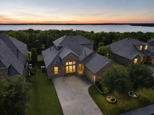 3909 Whitman Dr, Rockwall, TX 75087